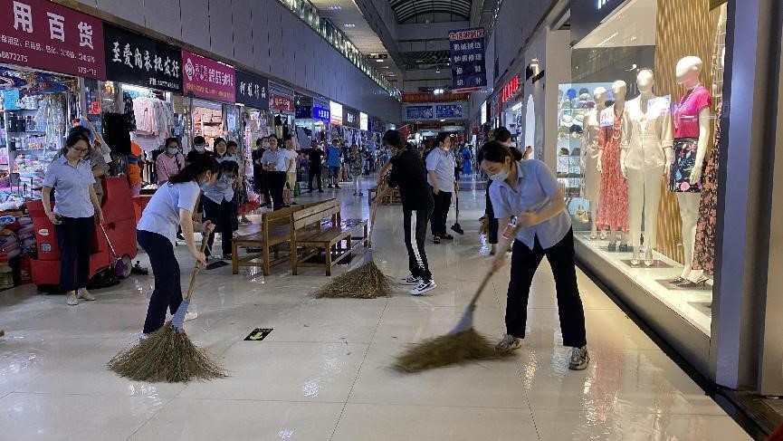 強降雨來襲！—— 錢江商城全力做好排水防汛工作